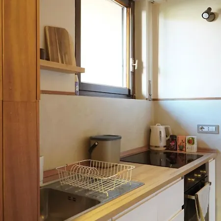 公寓 Cozy Aparment With Free Private Parking *