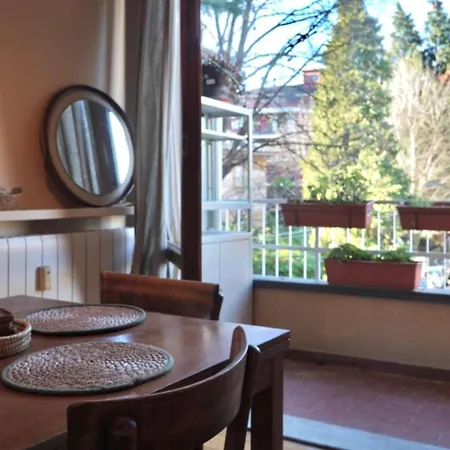 Cozy Aparment With Ac & Free Private Parking * 瓦雷泽