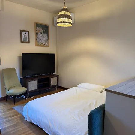 公寓 Cozy Aparment With Free Private Parking *